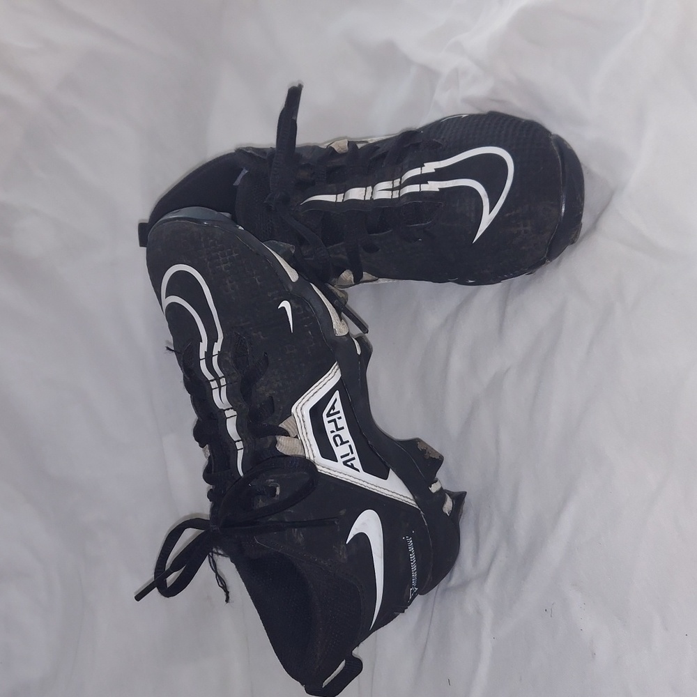 BOYS Nike cleets